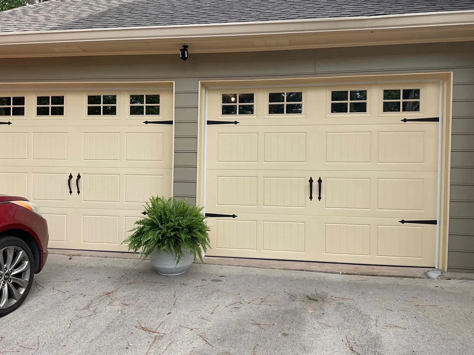 Completed residential garage door work near Alpharetta, Georgia